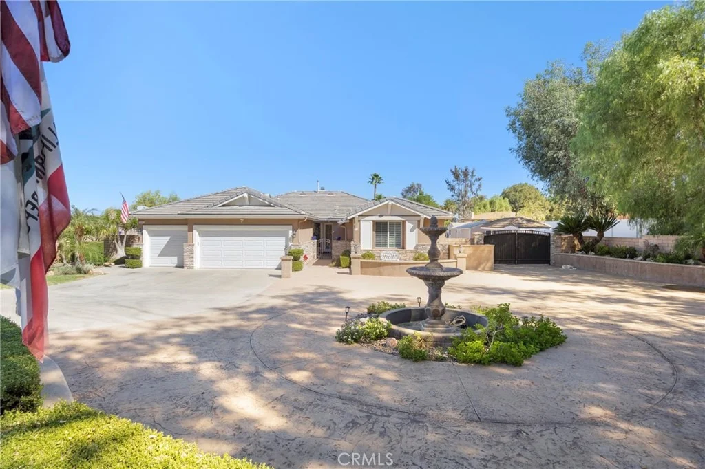 Photo of 2551 Rosser Dr