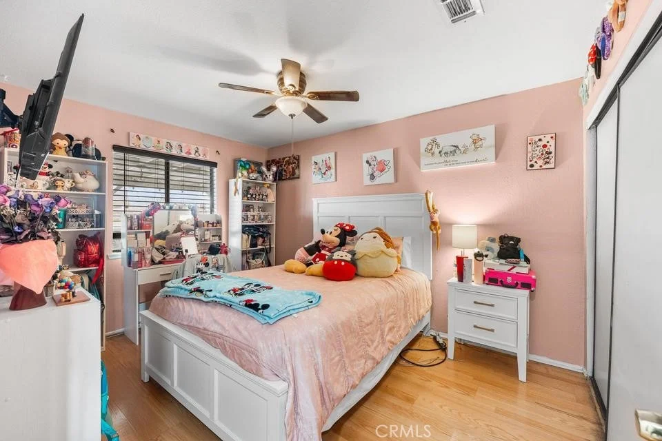 Photo of 1827 Louise