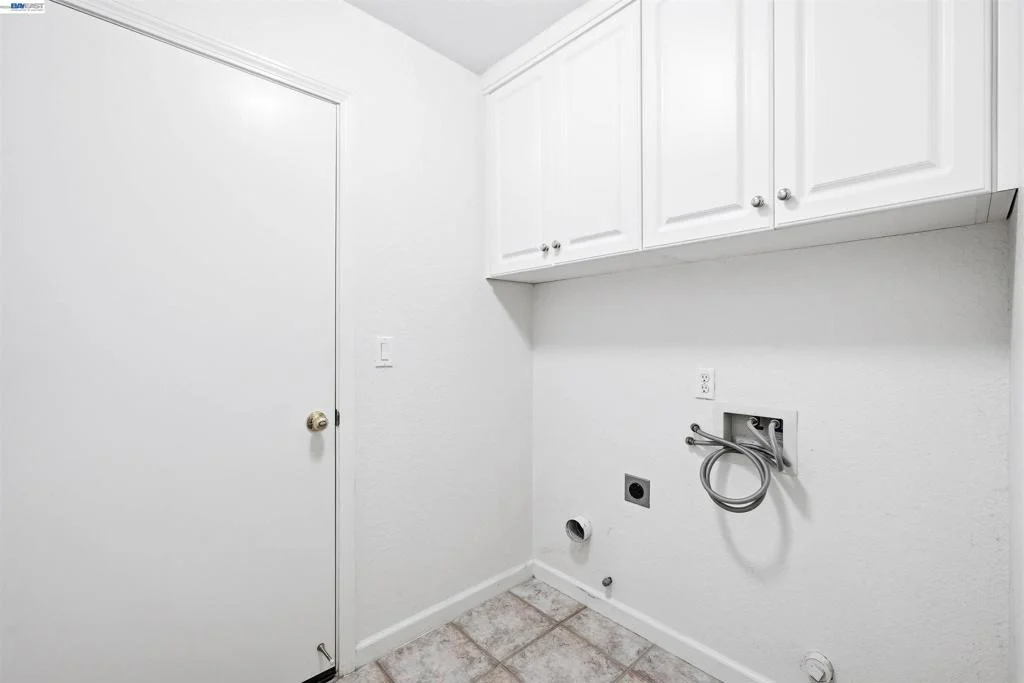 Photo of 2232 Katherine Pl
