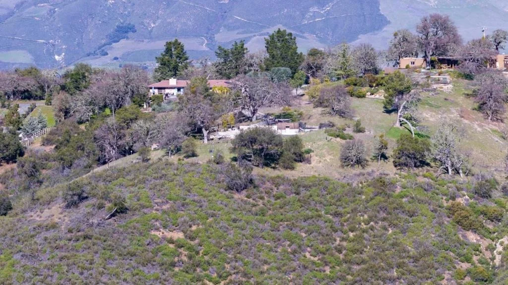 Photo of 34994 Sky Ranch Road