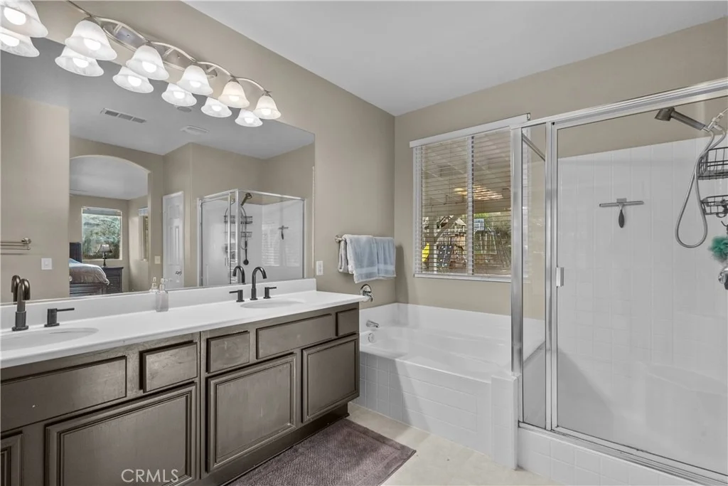 Photo of 39926 Meadowcrest Way