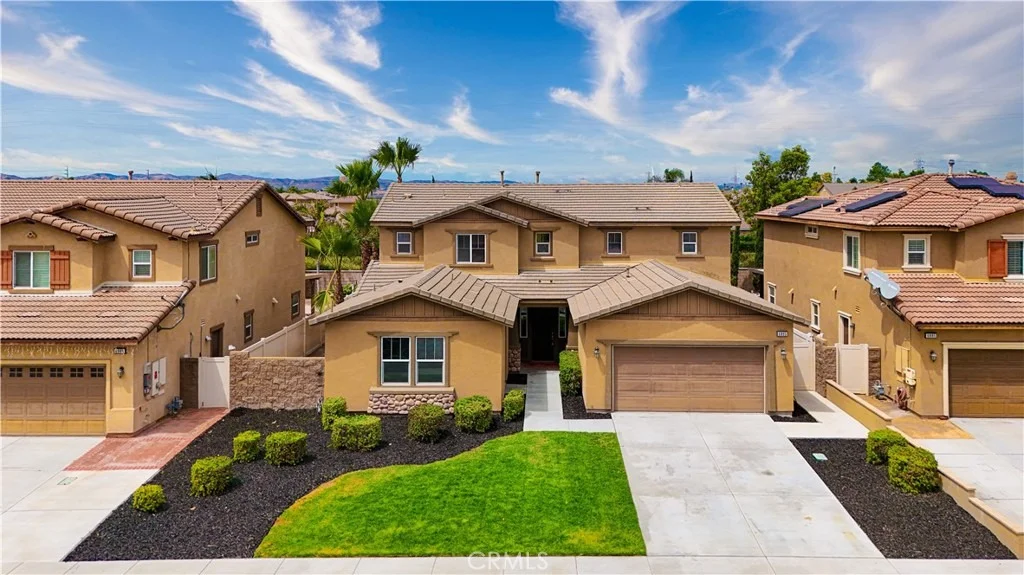 Photo of 6895 Riverglen Court