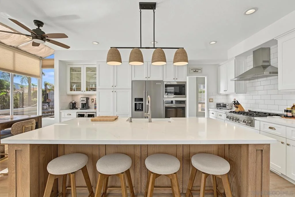 Photo of 45226 Camino Monzon