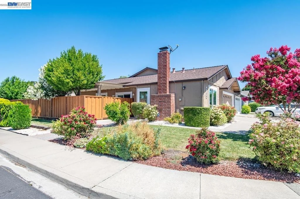 Photo of 4106 Pinon Way