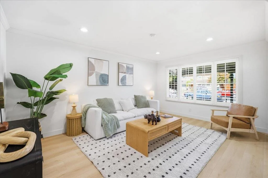 Photo of 38879 Jonquil Drive
