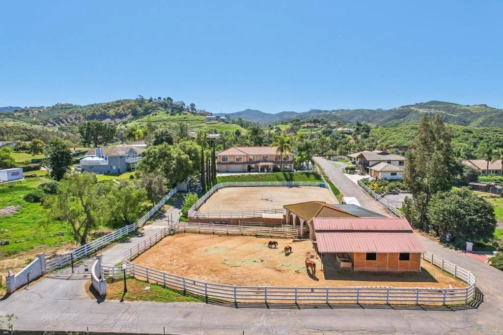 Photo of 29950 Robbie Ln