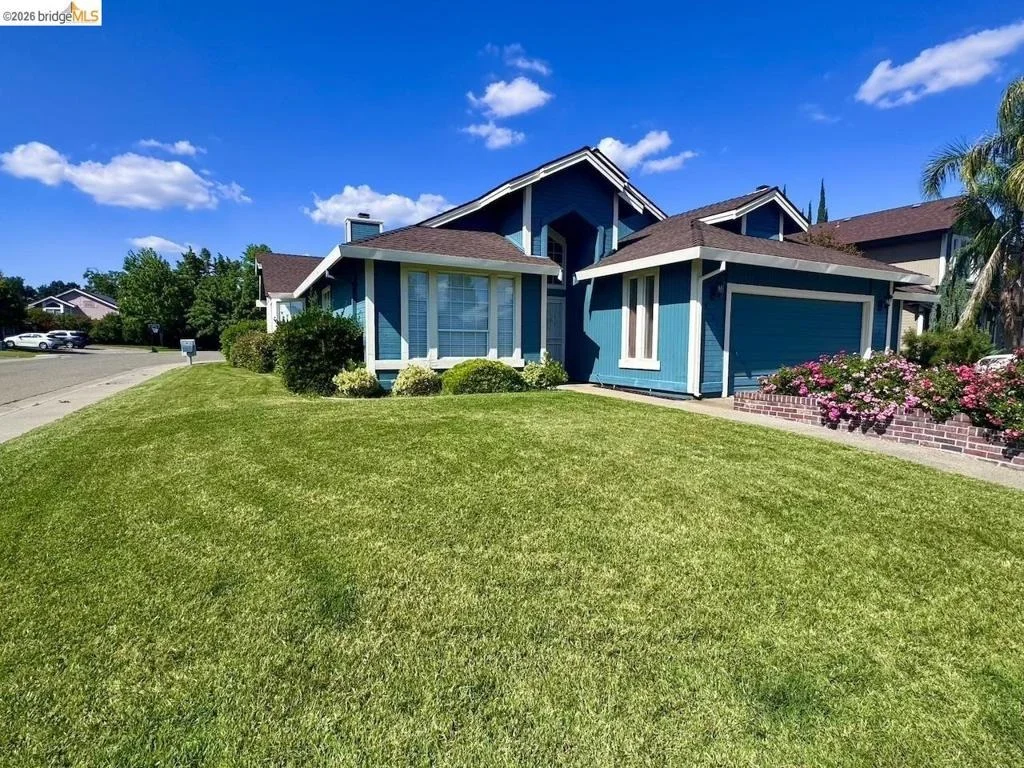 Photo of 5001 Meadow Pass Way