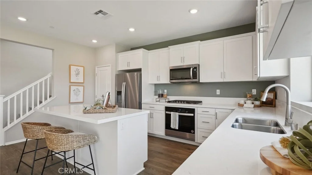 Photo of 31338 White Bark Drive