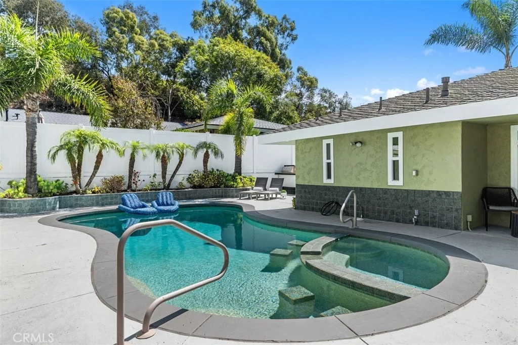 Photo of 2820 Via Montecito