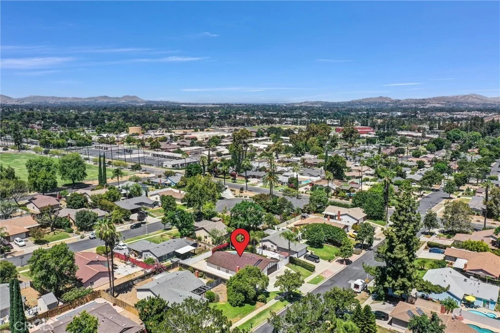 Photo of 2862 Westridge