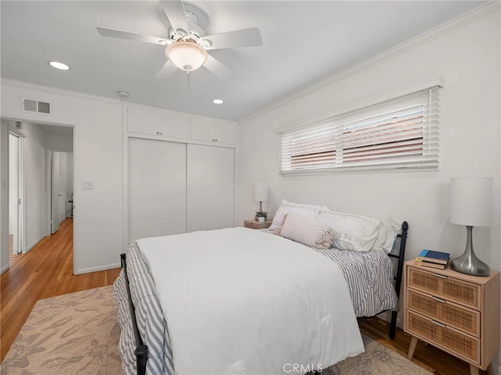 Photo of 1731 Iris Avenue