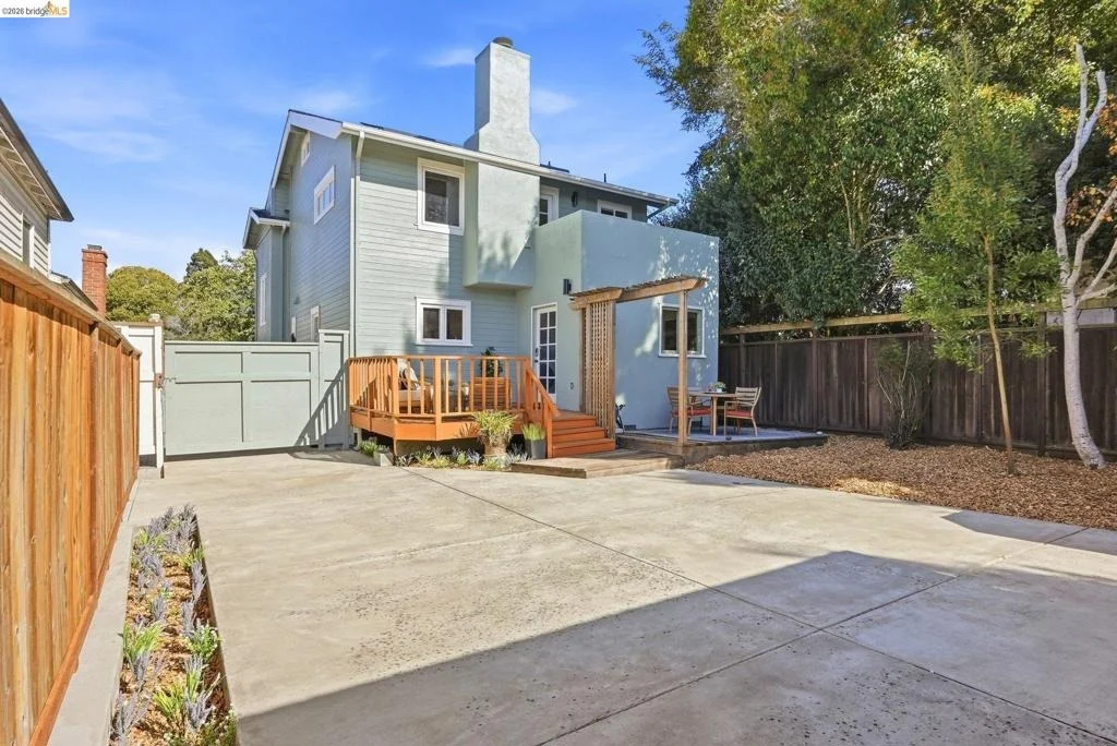 Photo of 2312 Browning St.