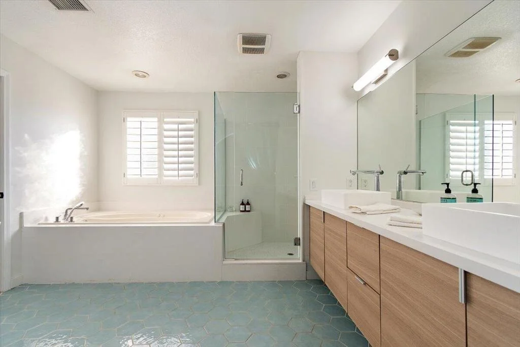 Photo of 61746 Crest Cir Drive