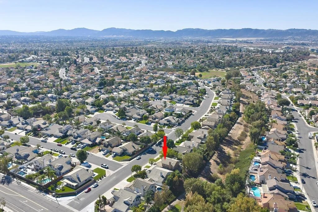 Photo of 39593 Willowbend Drive