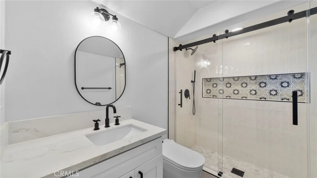 Photo of 1726 Kings Road