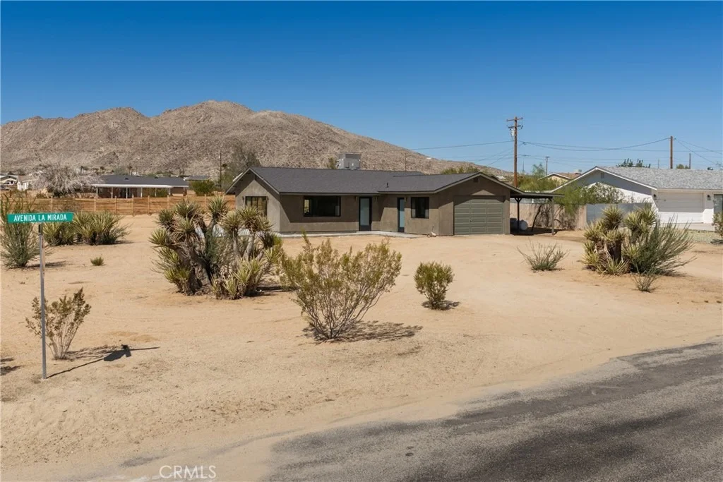 Photo of 4638 Avenida La Mirada