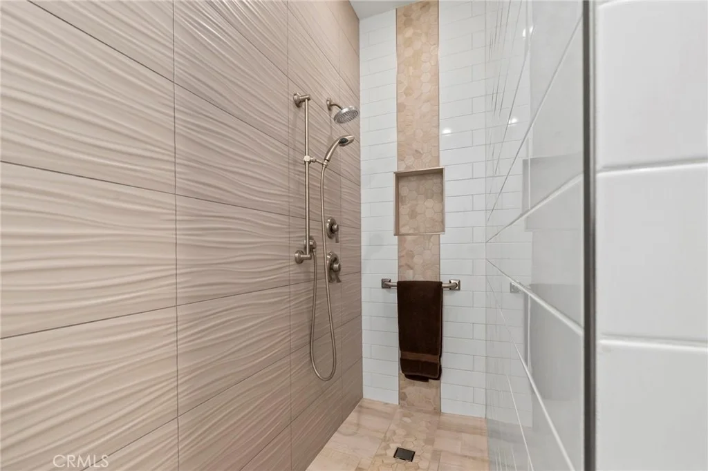 Photo of 1705 Arthur Loop W