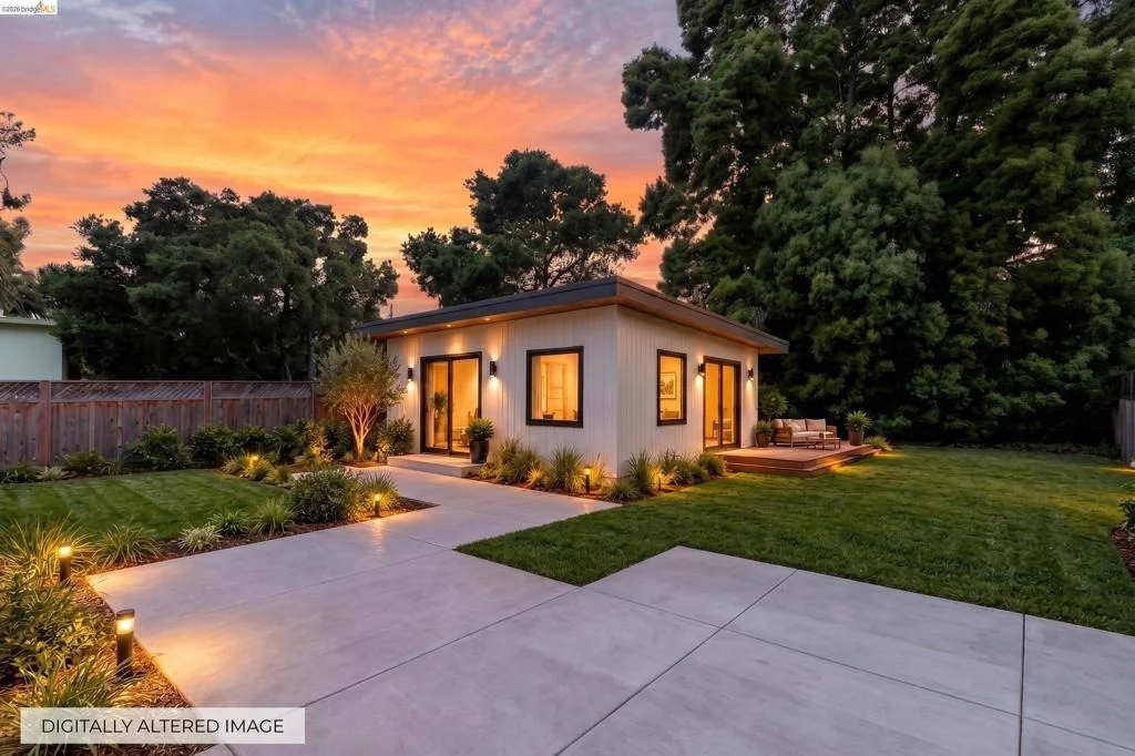 Photo of 3435 Dimond Ave