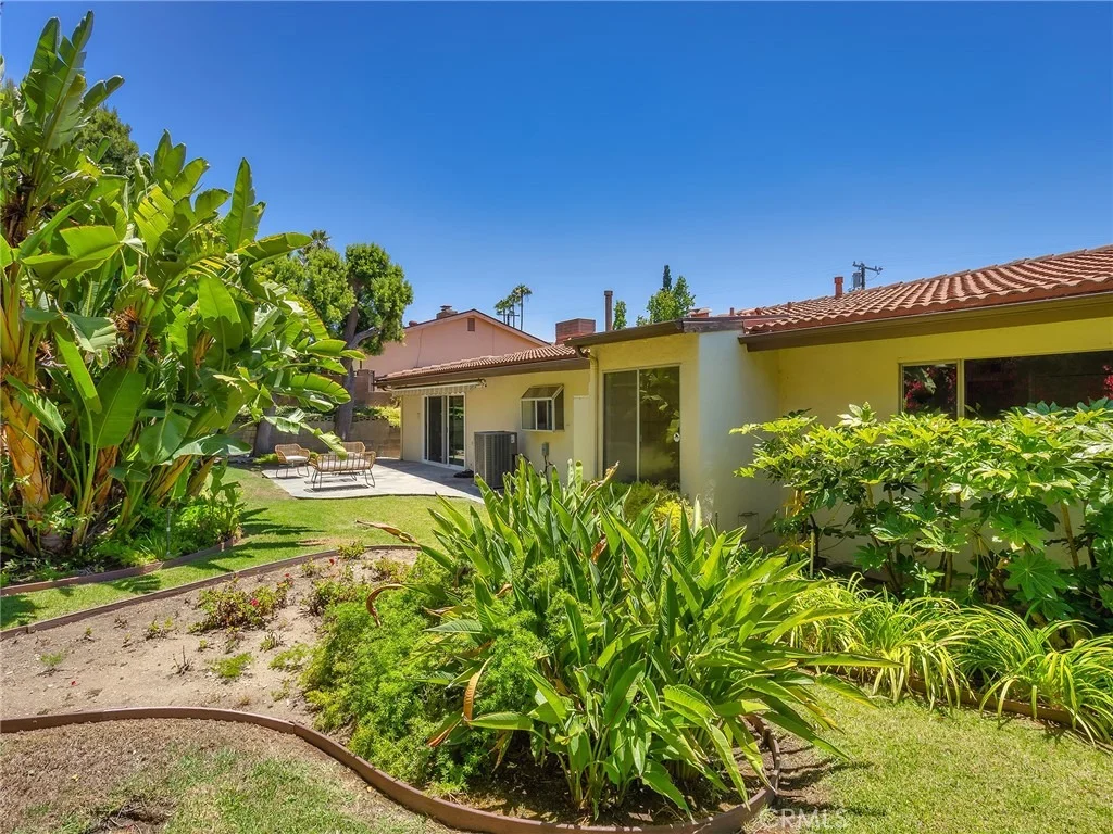 Photo of 10087 Sully Drive