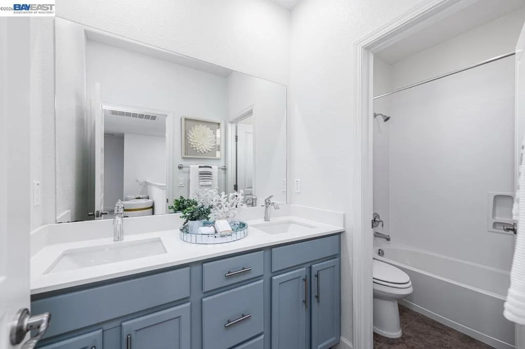 Photo of 4247 Healdsburg Way
