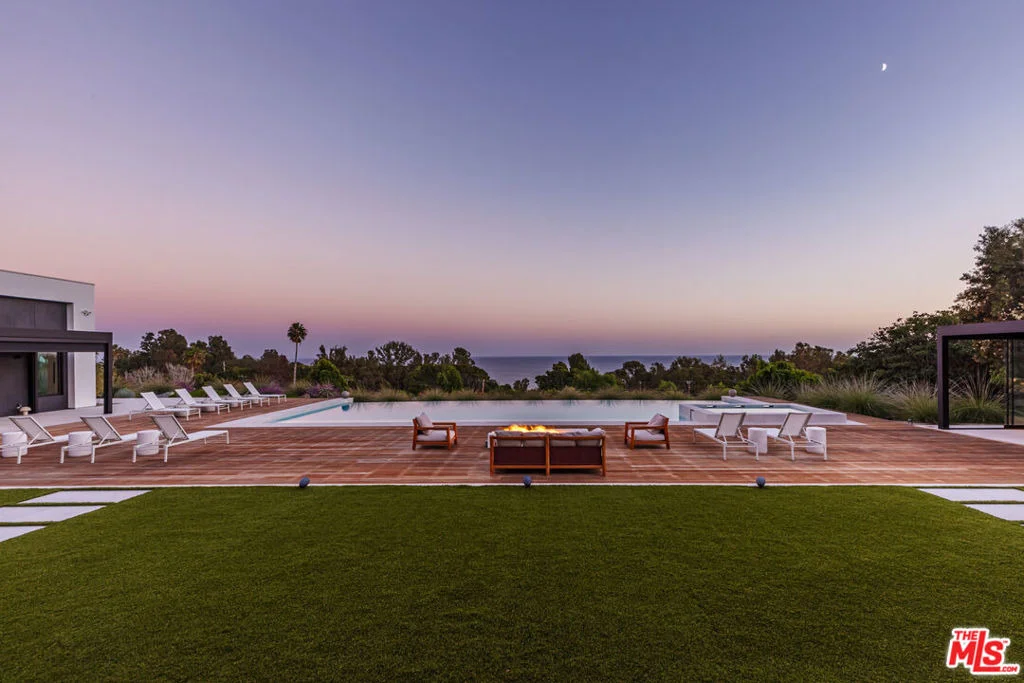 Photo of 27715 Pacific Coast Highway