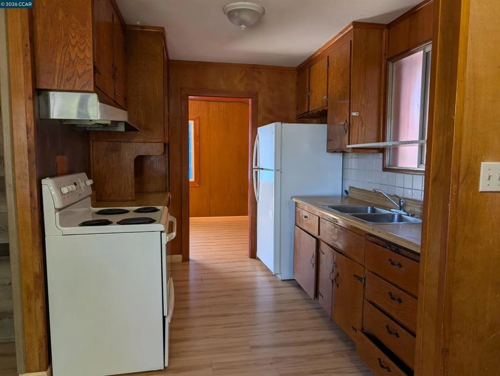 Photo of 2113 Abbott Ave