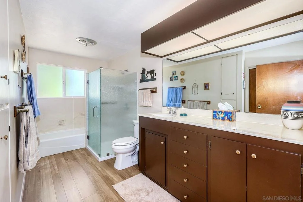 Photo of 15525 Lyons Valley