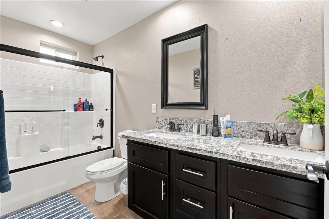 Photo of 10215 Nielson