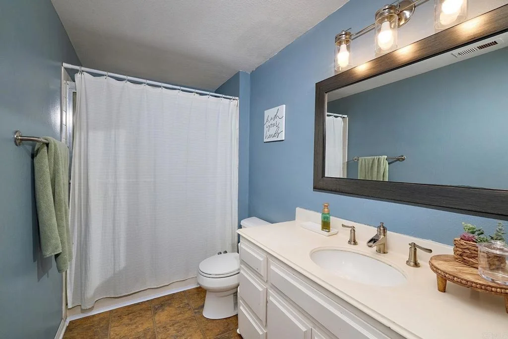 Photo of 39593 Willowbend Drive