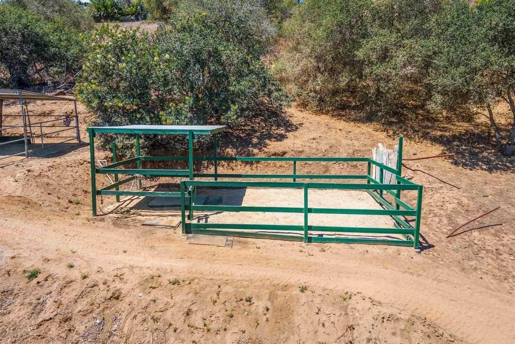 Photo of 4439 La Canada