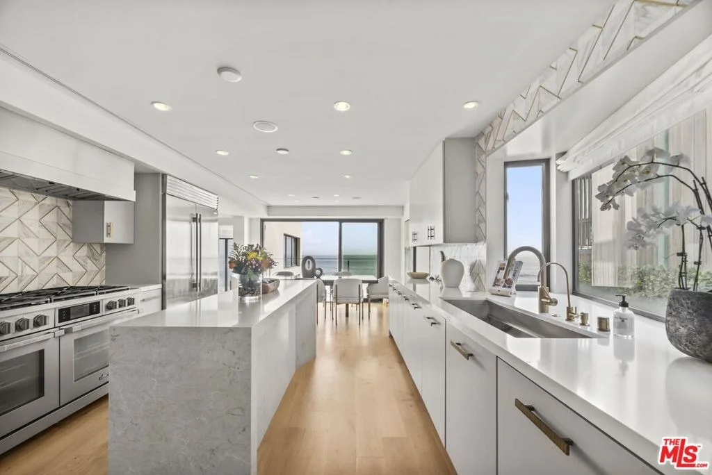 Photo of 24146 Malibu Road