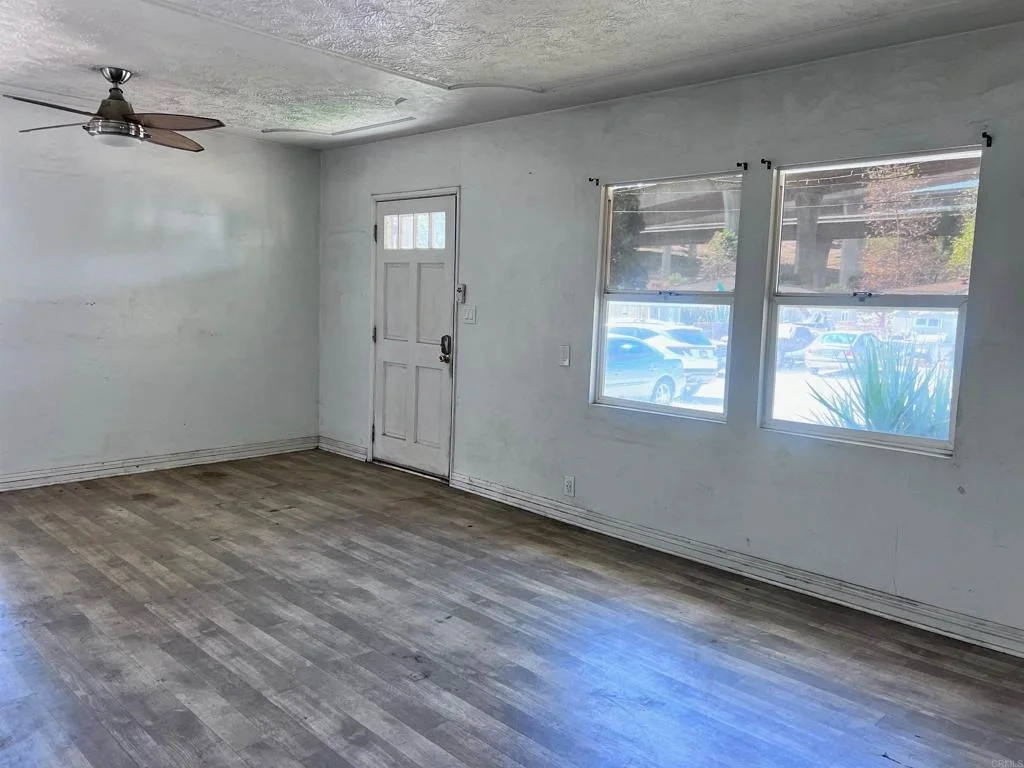Photo of 8307 Broadway Lane