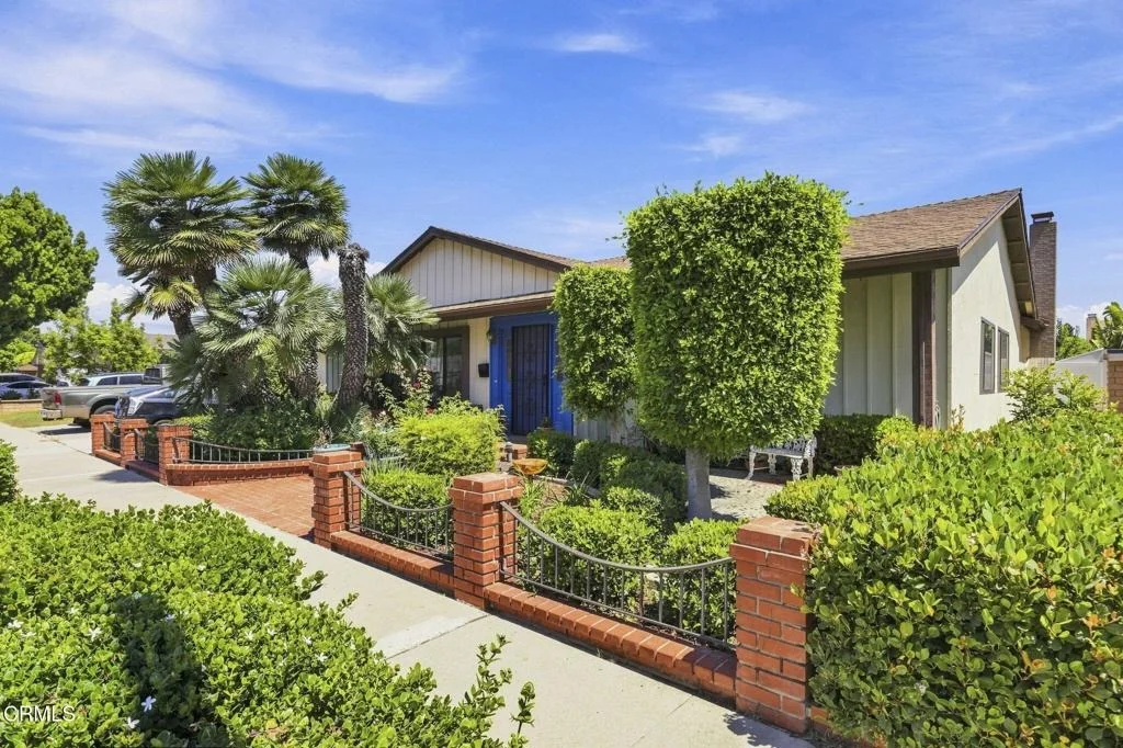 Photo of 2044 Patricia Street