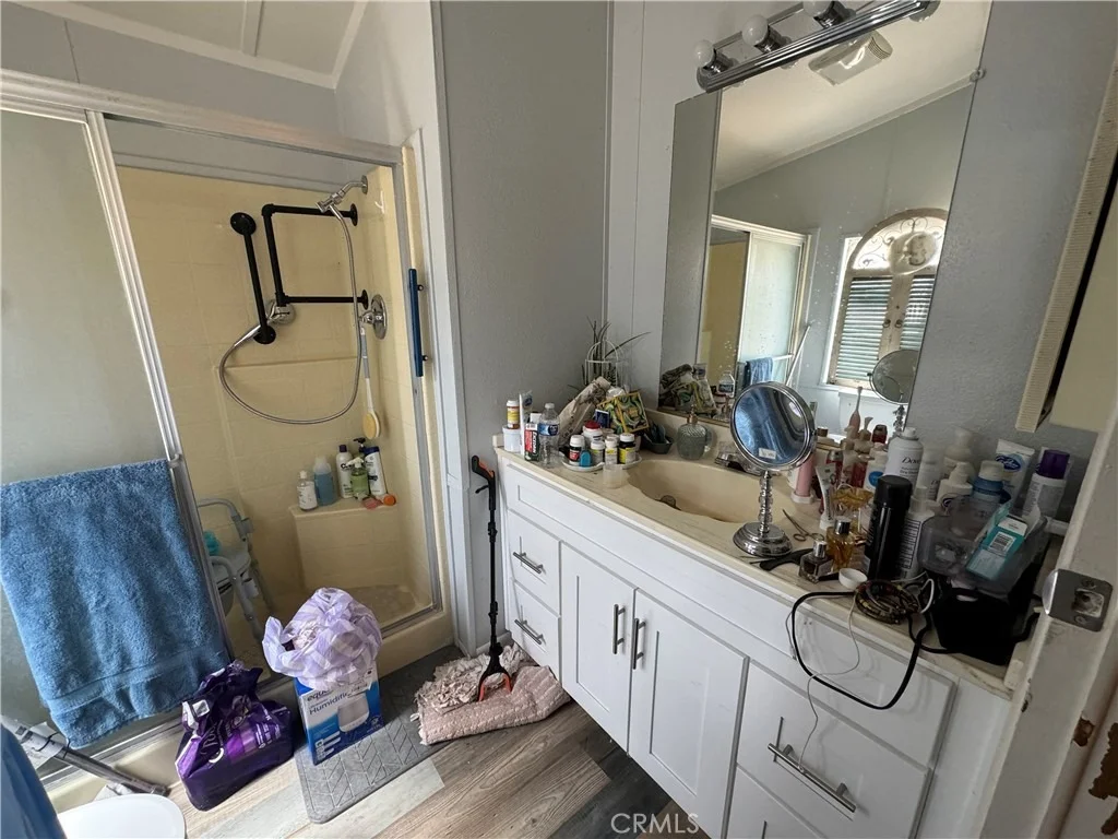 Photo of 8372 Green