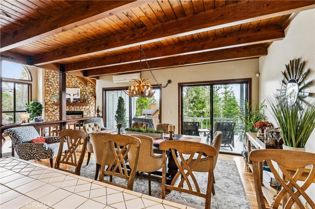 Photo of 892 Nadelhorn Drive