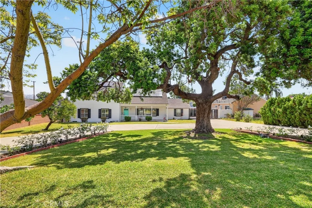 Photo of 10912 La Mirada Blvd