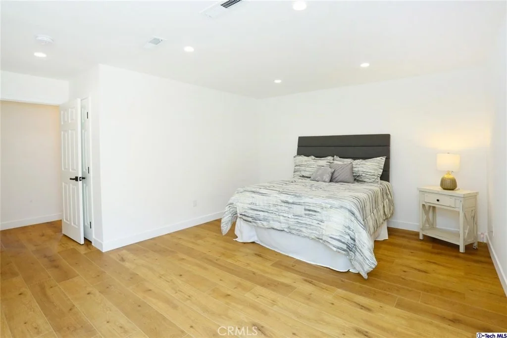 Photo of 10035 Jimenez Street