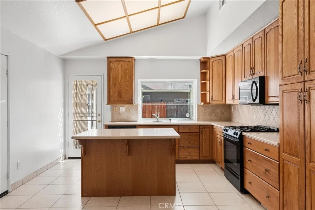 Photo of 11810 Avalon