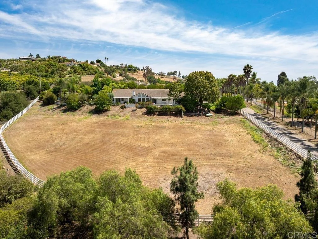 Photo of 1453 Margarita Glen