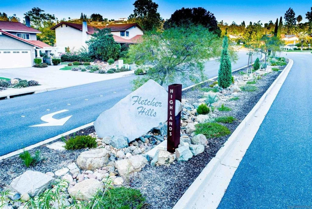 Photo of 2499 Windmill View Road