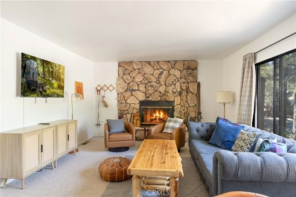 Photo of 170 N Eureka Drive