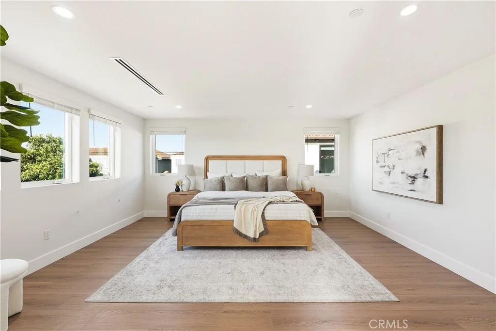 Photo of 1309 Oakheath Dr