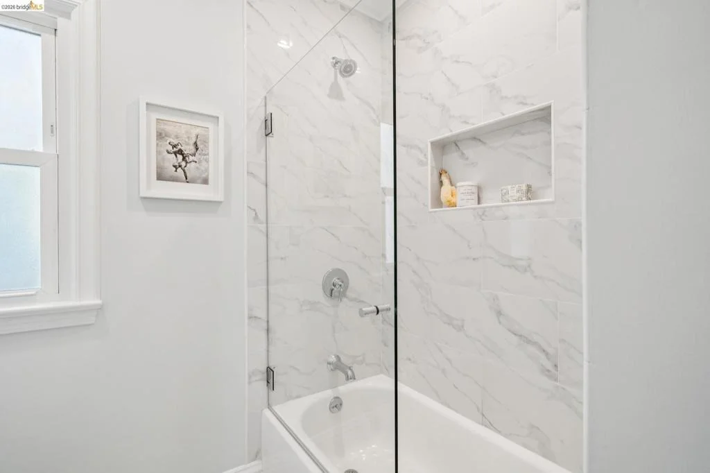 Photo of 6080 Ocean View Drive