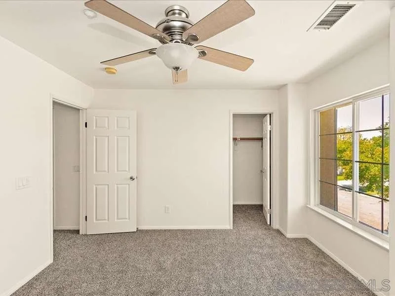 Photo of 1586 Silver Cup CT