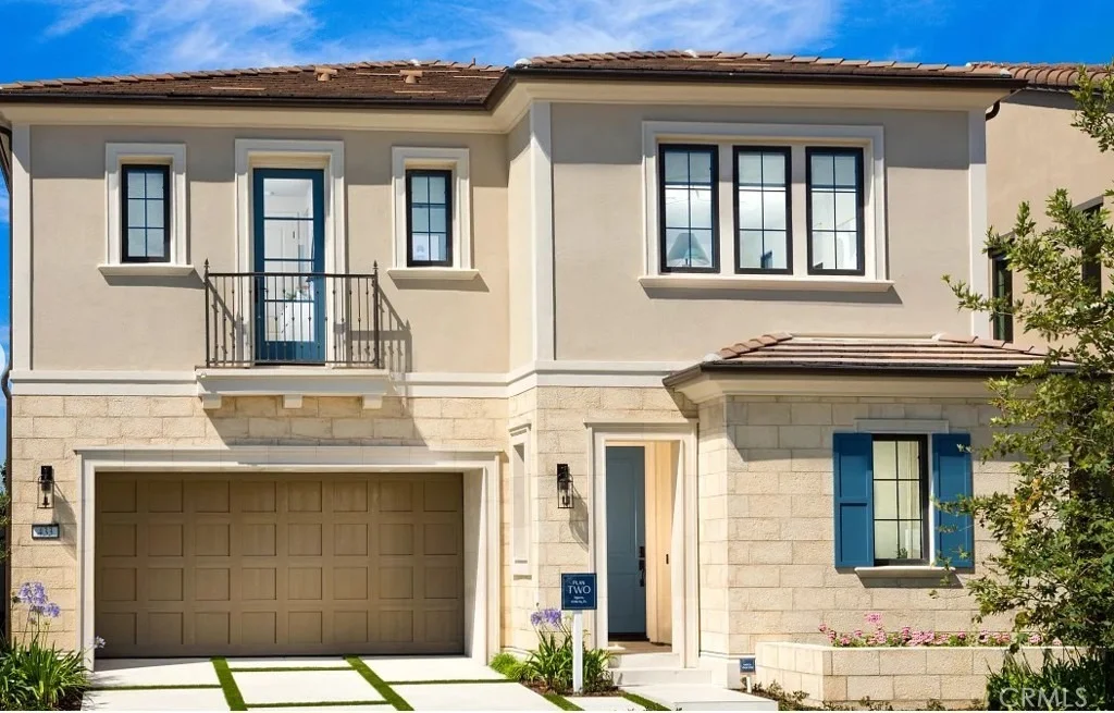 Photo of 453 Treeline