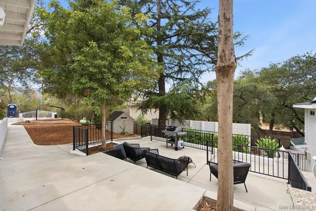 Photo of 10243 Canyon