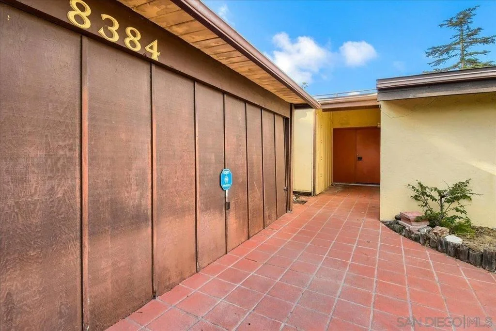 Photo of 8384 Sugarman Drive