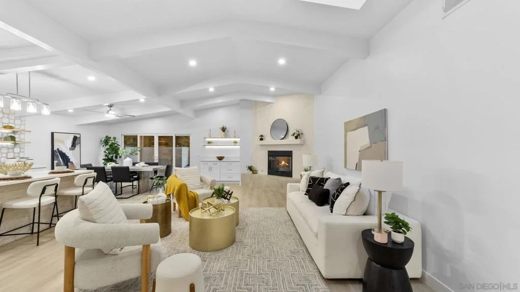 Photo of 4909 Pacifica