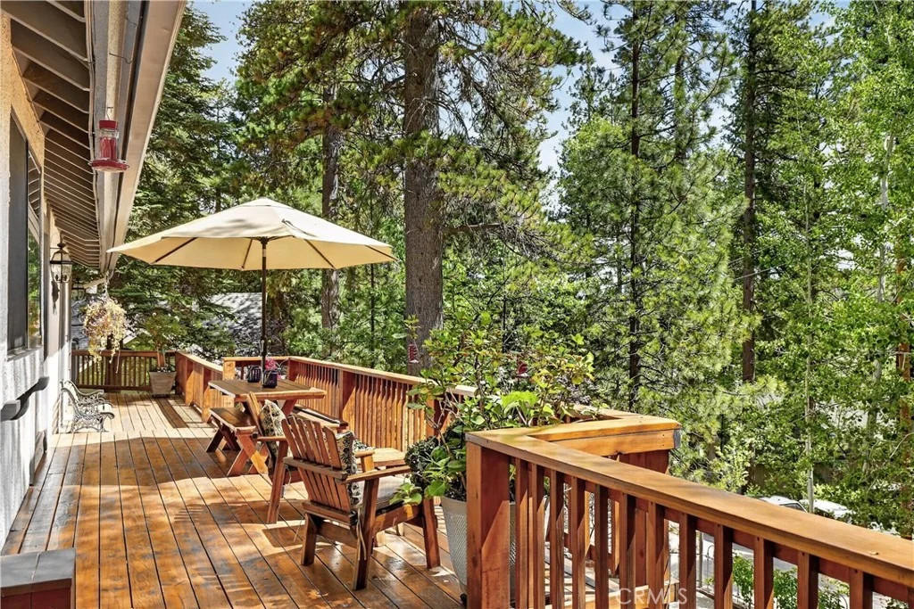 Photo of 360 Riviera Drive