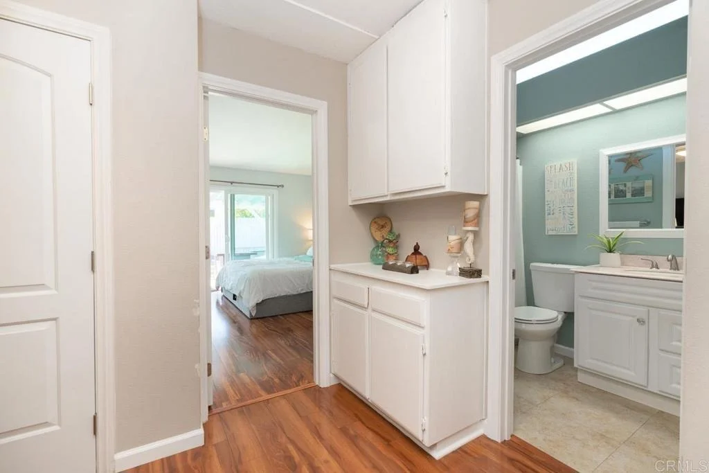Photo of 883 Glenwood Drive